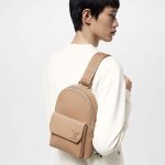 ルイヴィトンスーパーコピー パイロット・スリングバッグ M23736 M23765 ルイヴィトンスーパーコピー パイロット・スリングバッグ M23736 M23765