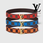ルイヴィトンスーパーコピー ベルト･LV イニシャル 40MM リバーシブル M8537 M8474 M8461
