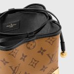 ルイヴィトンコピー激安 ノエ パース･LV チャーム ショルダーバッグ M83227 M82885
