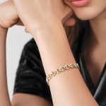 ルイヴィトン ブレスレット スーパーコピー LV ヴォルト カーブ チェーン PM Q95971 ルイヴィトン ブレスレット スーパーコピー LV ヴォルト カーブ チェーン PM Q95971