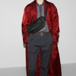 グッチスーパーコピー GUCCI ロゴ スモール クロスボディバッグ 802096 FADUM 1059 グッチスーパーコピー GUCCI ロゴ スモール クロスボディバッグ 802096 FADUM 1059