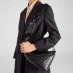 プラダ コピー トライアングル レザーショルダーバッグ 1BH190_2BYA
