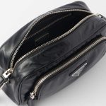 プラダ コピー ナッパアンティーク マルチポケット トップハンドルバッグ 1BH198_UVL