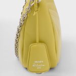 プラダ コピー Re-Edition 2005 パデッドナッパレザー ショルダーバッグ 1BH204_2DYI