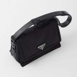 プラダ コピー スモール パデッド Re-Nylon ショルダーバッグ 1BD313_RDLN_F0002