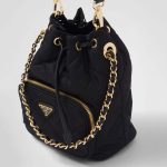 プラダ スーパーコピー Re-Nylon ショルダーバッグ 1BH038_2AOS