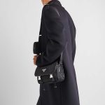 プラダ コピー Re-Nylon xサフィアーノレザー ショルダーバッグ 2VD034_2DMH