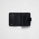 プラダ コピー トライアングルモチーフ入り レザー 財布 1ML018_2C3W_F0002