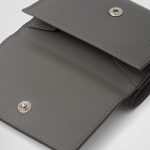 プラダ スーパーコピー ヴィッテロダイノレザー 財布 2MH042_2BBE