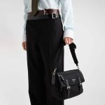 プラダ スーパーコピー Re-Nylon ショルダーバッグ 2VD071_2C26