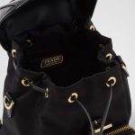 プラダ コピー スモール Re-Nylon xブラッシュドレザー バックパック 1BZ075_R789