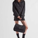 プラダ スーパーコピー Re-Nylon ラージ パデッド ショルダーバッグ 1BD256_RDLN