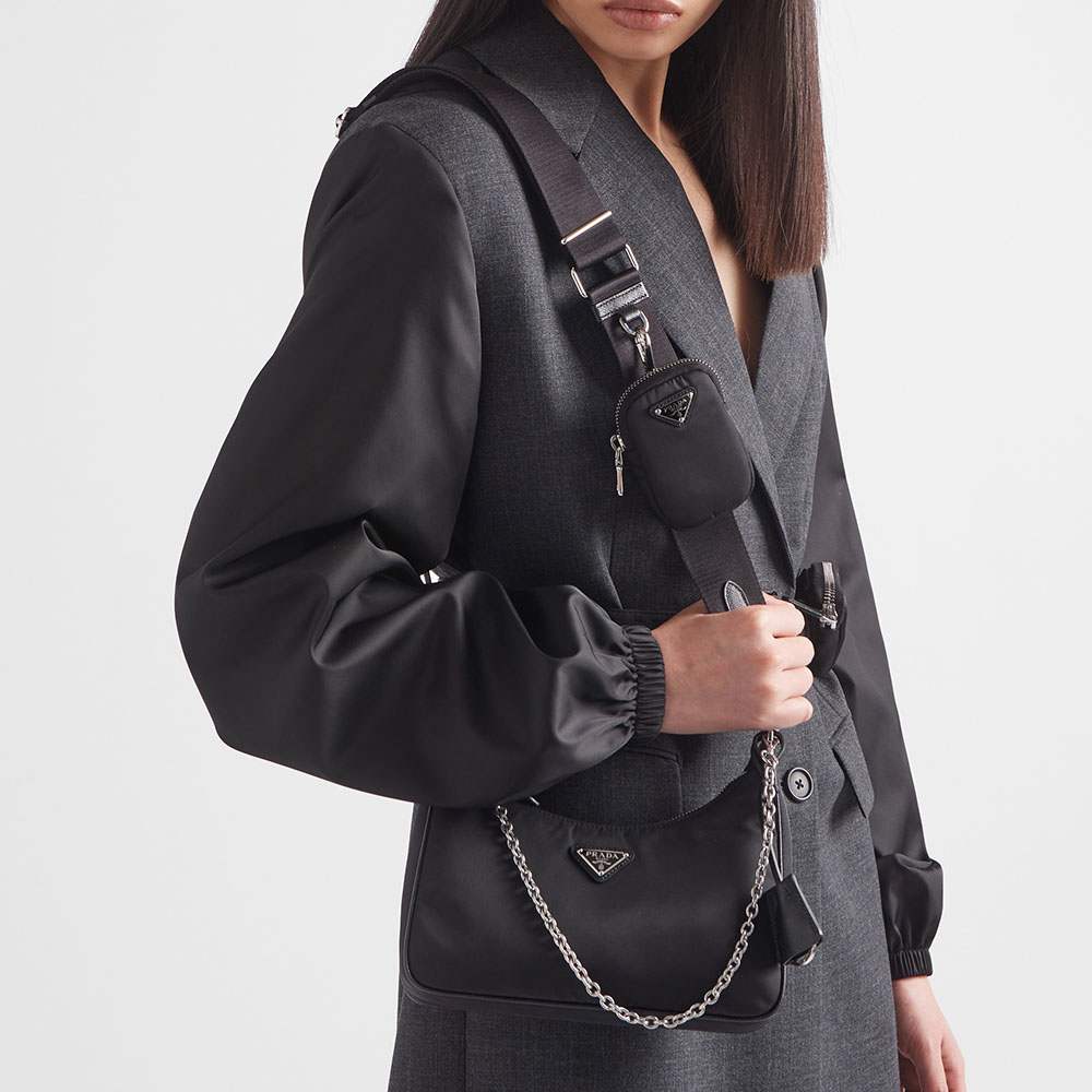 プラダRe-Edition2005 Re-Nylon バッグ 新品未使用 PRADA プラダ ハンドバッグ ショルダーバッグ Re-Nylon Re-edition