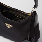 プラダ コピー Re-Edition 2002 Re-Nylon xブラッシュドレザー ショルダーバッグ 1BC214_R789