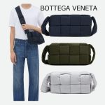 ボッテガヴェネタスーパーコピーパデッド テック カセット 628951 VBO81 ボッテガヴェネタスーパーコピーパデッド テック カセット 628951 VBO81