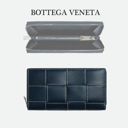 BOTTEGA VENETA イントレチャートタイニー　三つ折りウォレット イントレチャート タイニー 三つ折りウォレット のために メンズ で