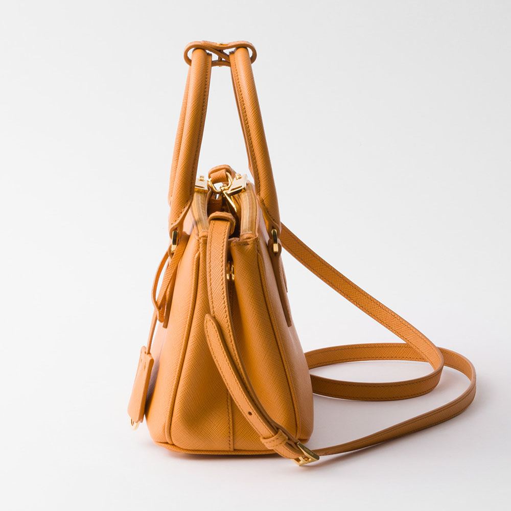 プラダ スーパーコピー ガレリア サフィアーノレザー ミニバッグ