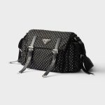 プラダ スーパーコピー スタッズ付 Re-Nylon ショルダーバッグ 1BD118_2HGV プラダ スーパーコピー スタッズ付 Re-Nylon ショルダーバッグ 1BD118_2HGV