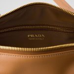 プラダ スーパーコピー ミディアム レザー トップハンドルバッグ 1BB127_2CYS_F0384 プラダ スーパーコピー ミディアム レザー トップハンドルバッグ 1BB127_2CYS_F0384