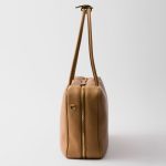 プラダ コピー ヴィッテロダイノソフトレザー ラージ トップハンドルバッグ 1BB128_2DKV