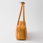 プラダ コピー ヴィッテロダイノソフトレザー ミディアム トップハンドルバッグ 1BB126_2DKV