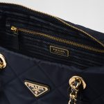 プラダ スーパーコピー チェーンRe-Nylon ミディアム トートバッグ 1BG529_2AOS