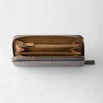 プラダ スーパーコピー サフィアーノレザー 財布 2ML317_2FPJ