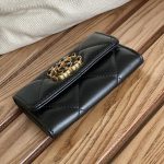 CHANEL 19 カードケース ラムスキン スーパーコピー AP1790