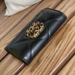 CHANEL 19 カードケース ラムスキン スーパーコピー AP1790
