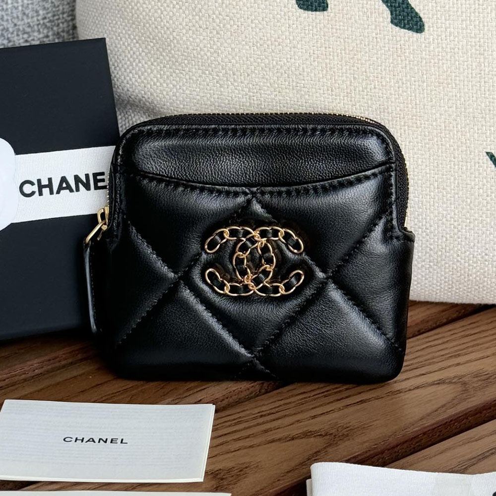 シャネル19 ジップ コイン&カードケース スーパーコピー AP2086