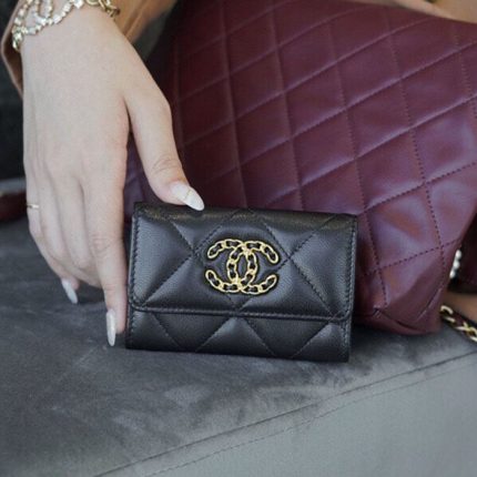 CHANEL 19 フラップ カードケース ミニ財布 コピー AP1790
