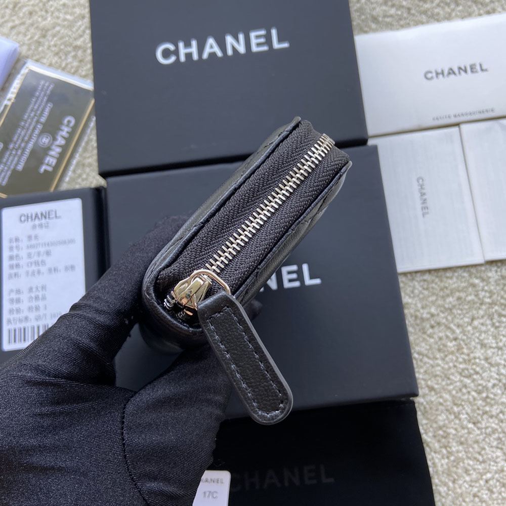 シャネル ミニ財布 スーパーコピー クラシック ジップ コインパース AP0216