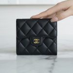 シャネル 三つ折財布 コピー スモール フラップ ウォレット A82288 シャネル 三つ折財布 コピー スモール フラップ ウォレット A82288
