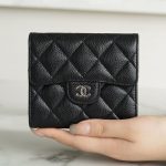 シャネル スモール フラップ ウォレット 三つ折財布 コピー A82288 シャネル スモール フラップ ウォレット 三つ折財布 コピー A82288