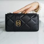 シャネル19 コピー フォンケース 携帯・スマホアクセサリー D82391