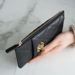 シャネル19 コピー フォンケース 携帯・スマホアクセサリー D82391