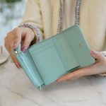 シャネル19 三つ折りミニ財布 コピー フラップウォレット AP1789 シャネル19 三つ折りミニ財布 コピー フラップウォレット AP1789