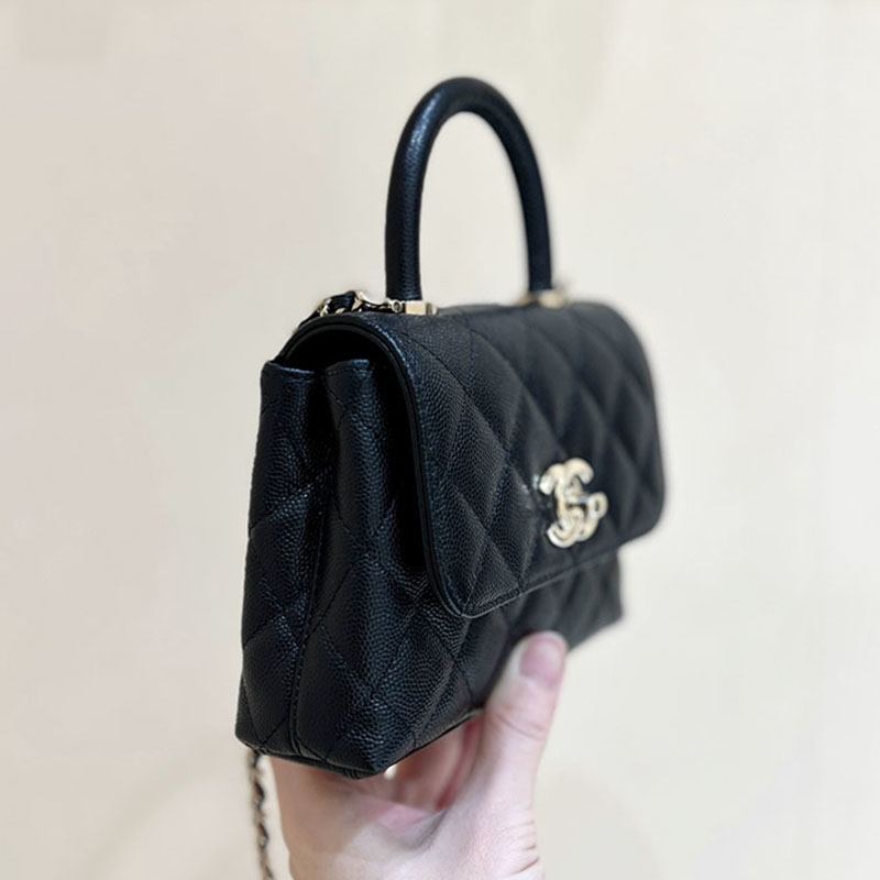 シャネル スーパーコピー エクストラミニ ココハンドル バッグ