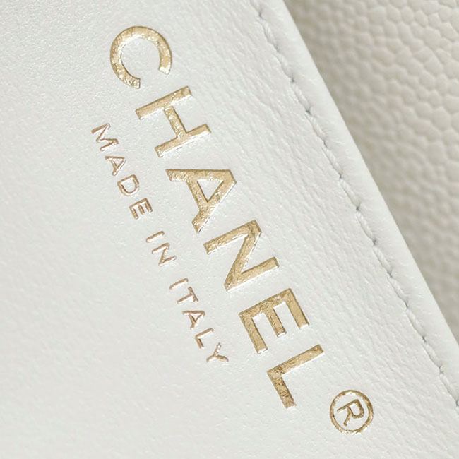 ブラックボルト　33P ホワイトフレア　36P 合計69パック分　バラパック シャネルコピー フラップバッグ ハート型ボールチェーン AS3829