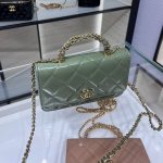 シャネルスーパーコピー チェーンウォレット ショルダー AP4166 B17675 シャネルスーパーコピー チェーンウォレット ショルダー AP4166 B17675