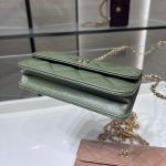 シャネルスーパーコピー フラップフォンポーチ チェーンウォレット AP4167 シャネルスーパーコピー フラップフォンポーチ チェーンウォレット AP4167