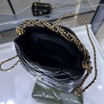 シャネル コピー  ハンドルクラッチ チェーンクラッチ バッグ AP4189