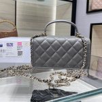 シャネルスーパーコピー ショルダーバッグ マトラッセ フォンケース AP3226 シャネルスーパーコピー ショルダーバッグ マトラッセ フォンケース AP3226