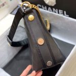 シャネルコピー ショルダーバッグ マトラッセ ココマーク ホーボーバッグ A57573