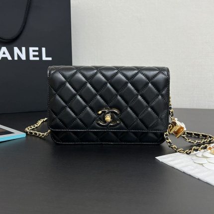 シャネル スーパーコピー チェーンウォレット アジャスター付き AP3938