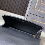 シャネル スーパーコピー チェーンハンドル フラップバック AS5240 B19405 シャネル スーパーコピー チェーンハンドル フラップバック AS5240 B19405