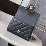 シャネル スーパーコピー チェーンハンドル フラップバック AS5239 B19405 シャネル スーパーコピー チェーンハンドル フラップバック AS5239 B19405