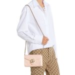 グッチスーパーコピー ダブルG チェーンウォレット ‎837745 AAET8