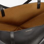 ​ロエベコピー ミディアム シャイニングレザー パズル フォールドA657G50X01