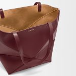 ​ロエベ ミディアム シャイニングレザー パズル フォールド コピーA657G50X01